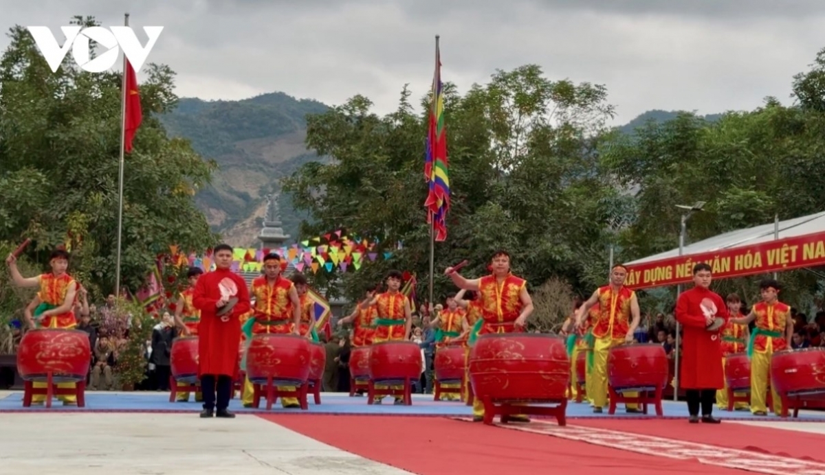 The festival also includes many cultural activities, including traditional dances and drum beating performances.
