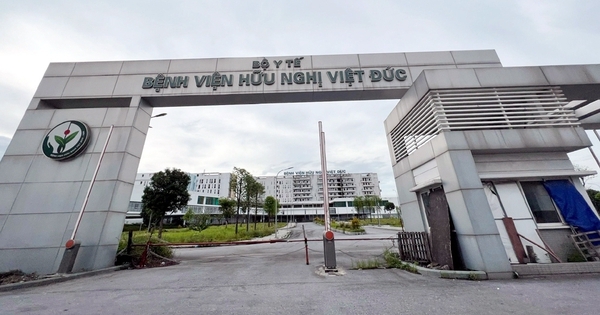 Chính phủ ban hành Nghị quyết về cơ chế, giải pháp xử lý khó khăn, vướng mắc tại 2 dự án: Cơ sở 2 của Bệnh viện Bạch Mai và Bệnh viện Hữu nghị Việt Đức