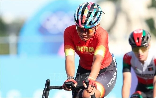 Cyclist Nguyen Thi That of Vietnam