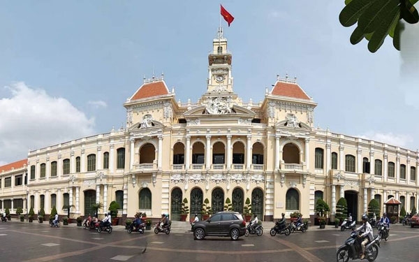 Theo phương án sắp xếp, UBND TPHCM sẽ giảm từ 21 xuống còn 16 cơ quan chuyên môn.