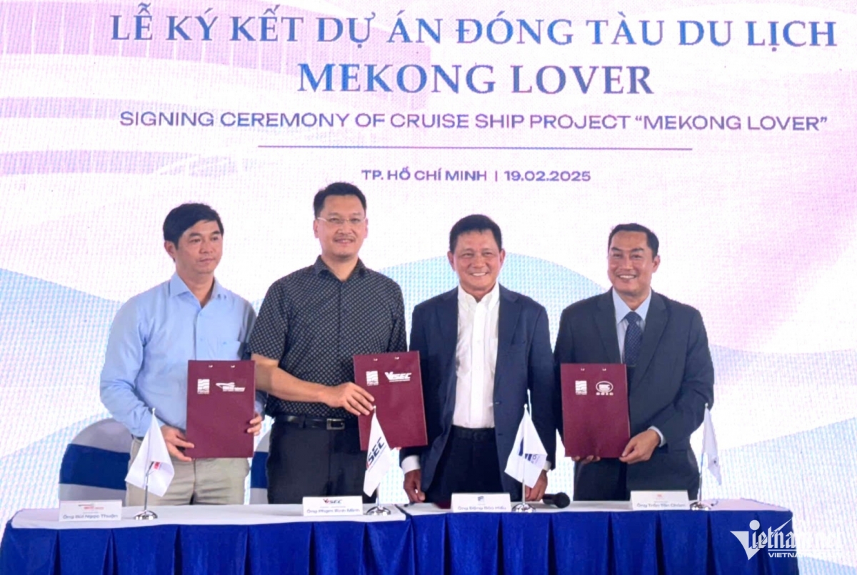 An overview of the signing ceremony (Photo: vietnamnet.vn)