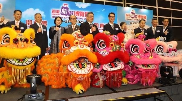 The Consulate General of Vietnam in Hong Kong and Macau (China) opens a booth to promote Vietnam's tourism at the Hong Kong Holiday and Travel Expo 2025.