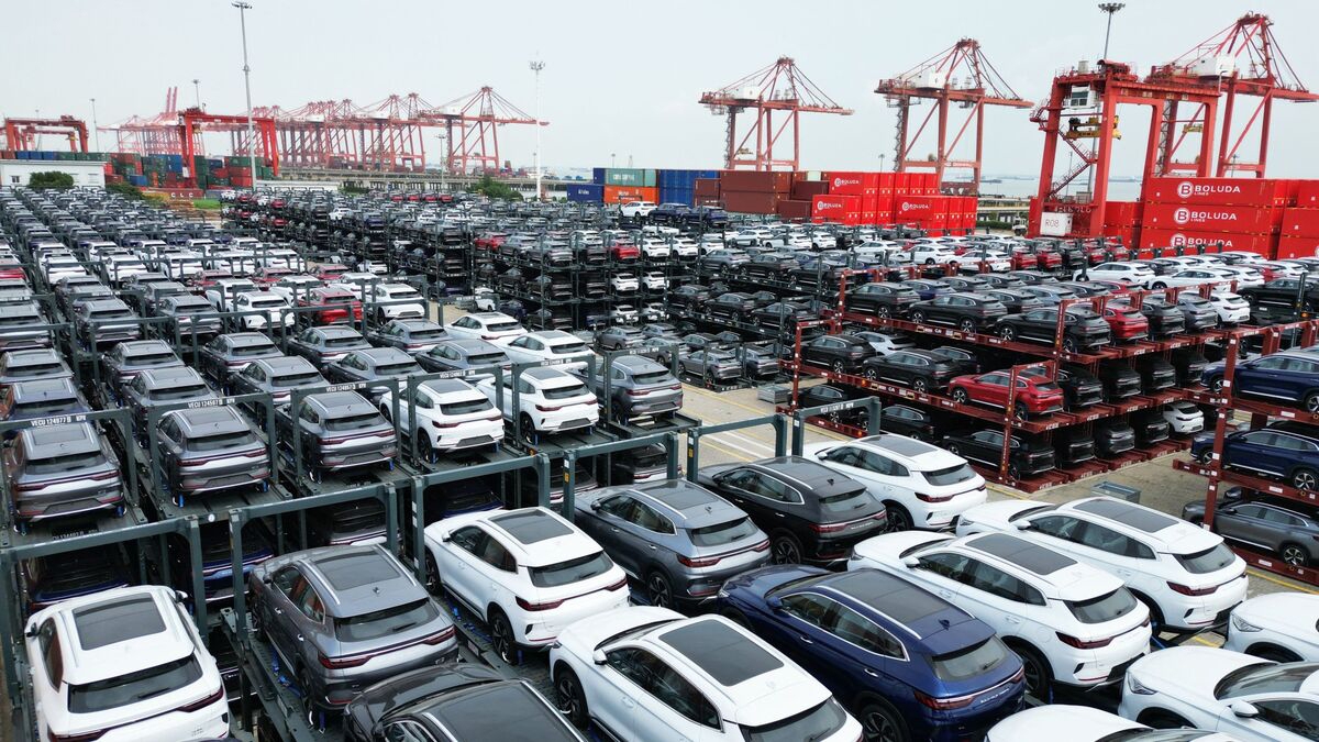 Mức thuế đối với ô tô nhập khẩu vào Mỹ sẽ khoảng 25% - Ảnh minh họa: KT