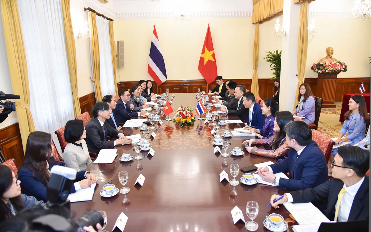 Toàn cảnh buổi hội đàm