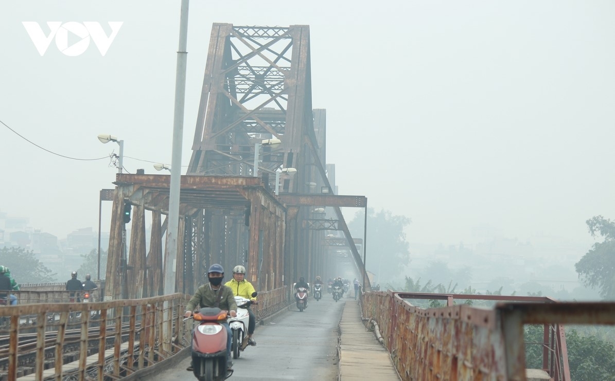 Đợt rét đậm, rét hại diện rộng ở Bắc Bộ và các tỉnh Bắc Trung Bộ có khả năng kéo dài đến khoảng ngày 10/2. Do ảnh hưởng của không khí lạnh tăng cường kết hợp với dòng xiết trong đới gió Tây trên cao nên khu vực Bắc Bộ và Thanh Hóa có mưa rải rác, tầm nhìn xa bị hạn chế. Các chuyên gia khuyến cáo do tầm nhìn xa bị hạn chế, đường trơn trượt nên người tham gia giao thông cần đặc biệt chú ý.