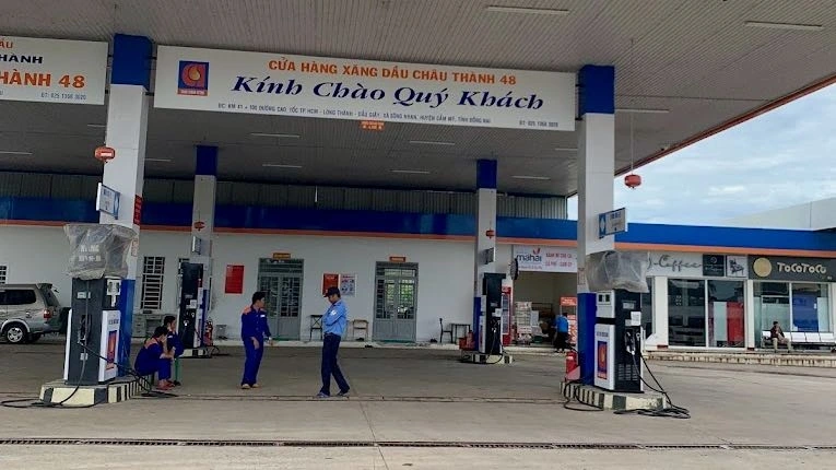 Cửa hàng bán lẻ xăng dầu Châu Thành 48
​​​