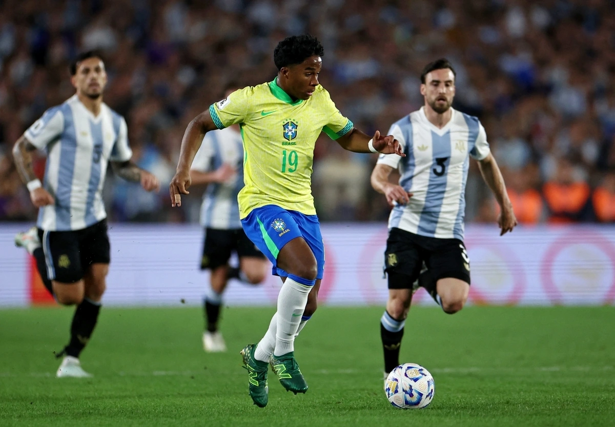 Brazil gặp bế tắc trước Argentina (Ảnh: Reuters).