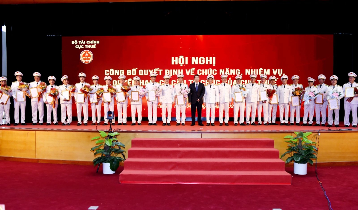 Trao Quyết định bổ nhiệm cho 20 Chi cục trưởng Cục thuế khu vực