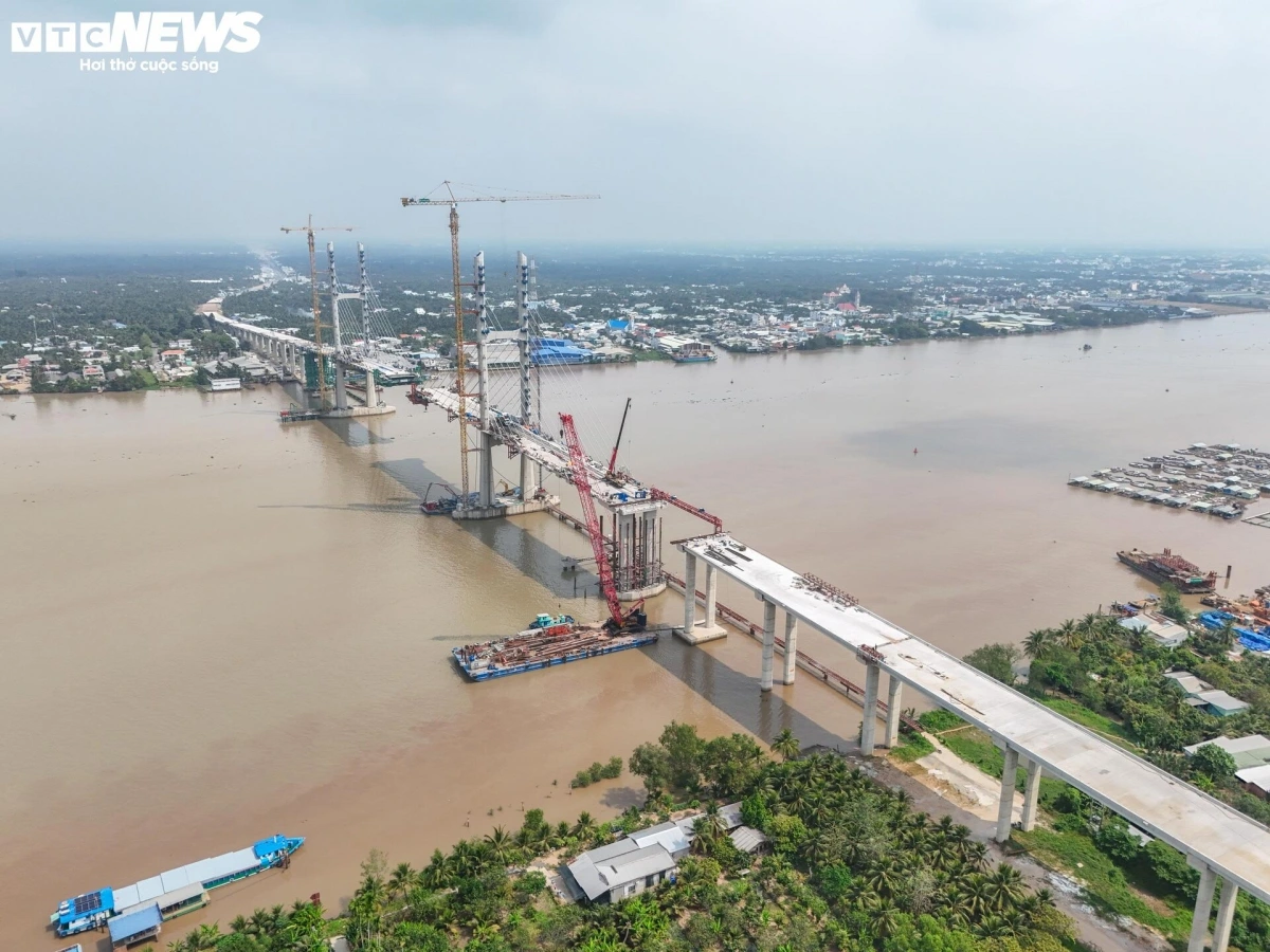 Sau khi hoàn thành, cầu Rạch Miễu 2 được kỳ vọng sẽ giải tỏa áp lực giao thông cho cầu Rạch Miễu hiện hữu, rút ngắn thời gian di chuyển và thúc đẩy phát triển kinh tế - xã hội khu vực Tây Nam Bộ. Đồng thời, công trình sẽ tăng cường kết nối nhanh chóng, thuận tiện giữa hai tỉnh Tiền Giang và Bến Tre, mở ra nhiều cơ hội phát triển bền vững trong tương lai.