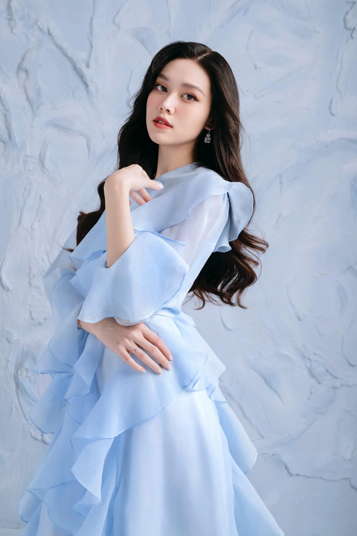 Trong hoạt động dự án Nhân ái của Miss World Vietnam 2019, Á hậu Tường San khi đó còn là một thí sinh đã quyết định tham gia đăng ký hiến tạng tại Bệnh viện Chợ Rẫy. Nhìn lại quyết định đăng ký hiến tạng vào những năm tuổi đôi mươi, Á hậu 2 Hoa hậu Thế giới Việt Nam 2019 thừa nhận đây là một trong những điều phi thường nhỏ bé mà từng dũng cảm quyết định trong cuộc đời mình.