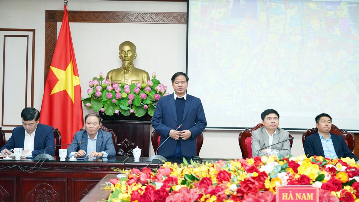 Đoàn công tác của Bệnh viện Bạch Mai làm việc với Hà Nam về dự án trường Đại học y dược Bạch Mai