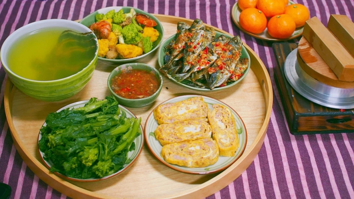 Bữa cơm nên cân bằng các nhóm thực phẩm