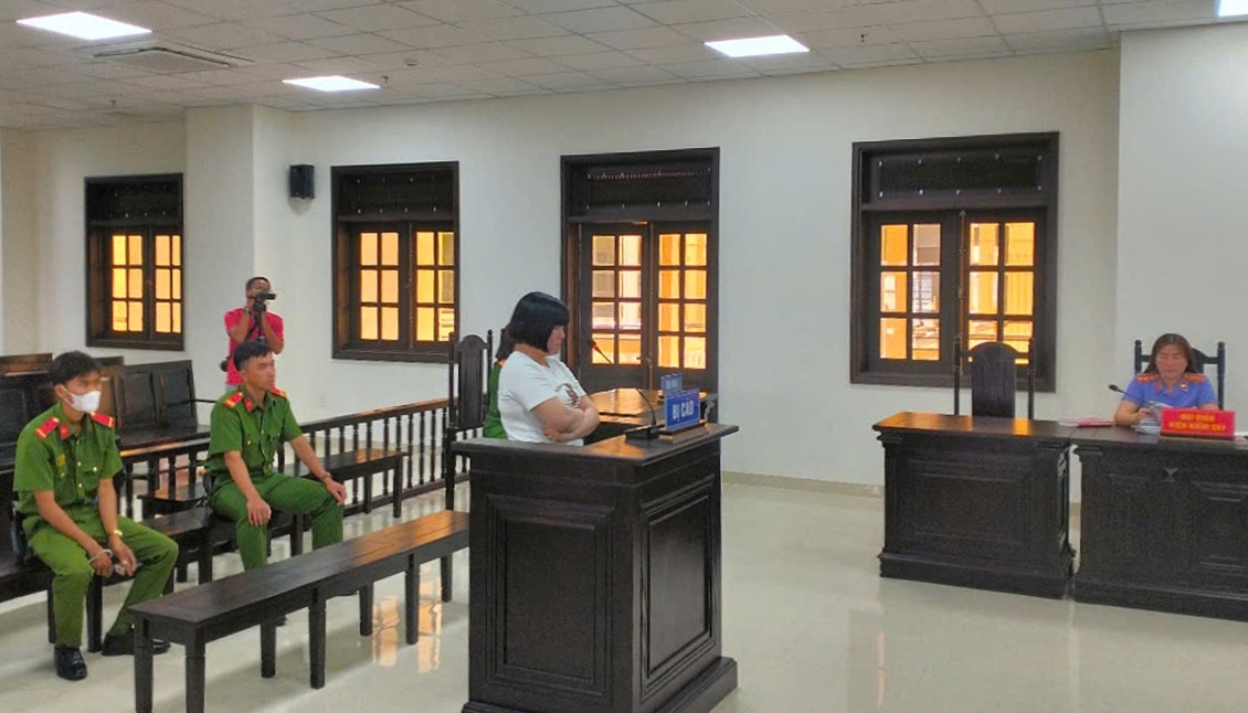 Bị cáo Phan Thị Qui tại tòa.