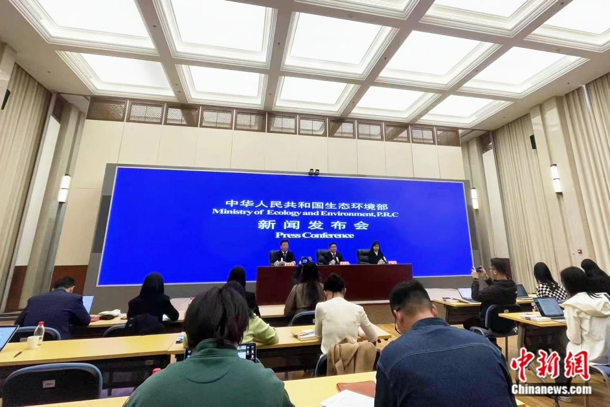 Buổi họp báo thường kỳ tháng 3/2025 của Bộ Sinh thái và Môi trường Trung Quốc. Ảnh: Chinanews