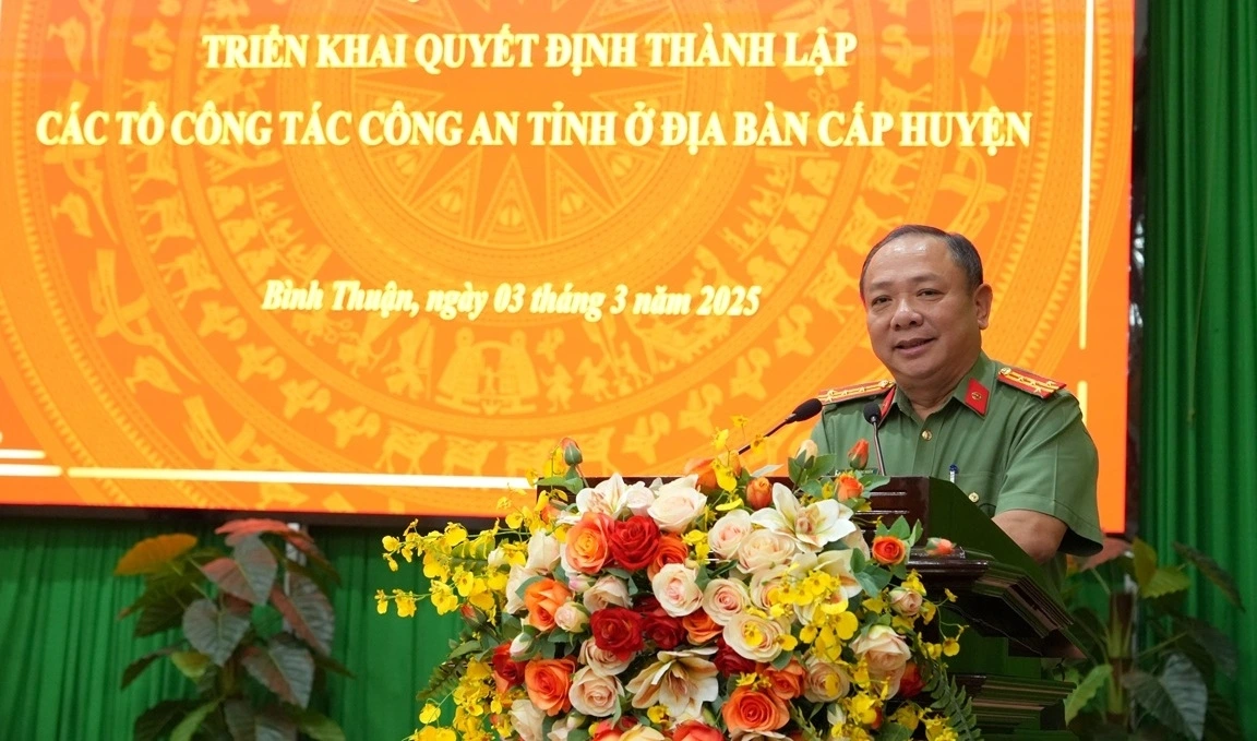 Đại tá Lê Quang Nhân, Giám đốc Công an tinh phát biểu chỉ đạo tại Hội nghị. Ảnh: CABT 