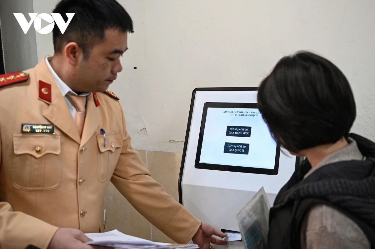 Từ ngày 26/3, Cục Cảnh sát giao thông chính thức vận hành trang thông tin dịch vụ công mới tại địa chỉ: https://dvc-gplx.csgt.bocongan.gov.vn