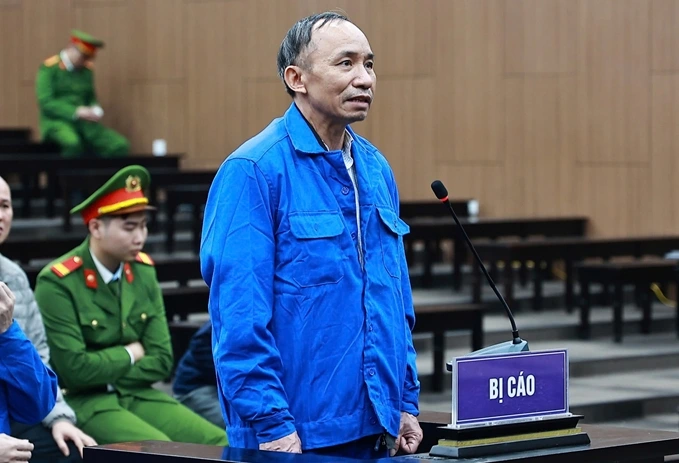 Cựu Giám đốc VNCERT Nguyễn Trọng Đường khai nguyên nhân sai phạm xuất phát từ "chỉ đạo miệng" của ông Trương Minh Tuấn, yêu cầu hợp tác với AIC. (Ảnh: Anh Nguyên)