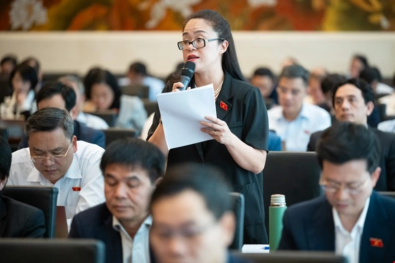 Đại biểu Dương Minh Ánh
