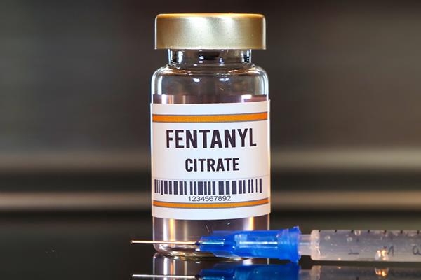 Trung Quốc khẳng định không xuất khẩu thuốc chứa Fentanyl sang Bắc Mỹ. (Ảnh minh họa: KT)