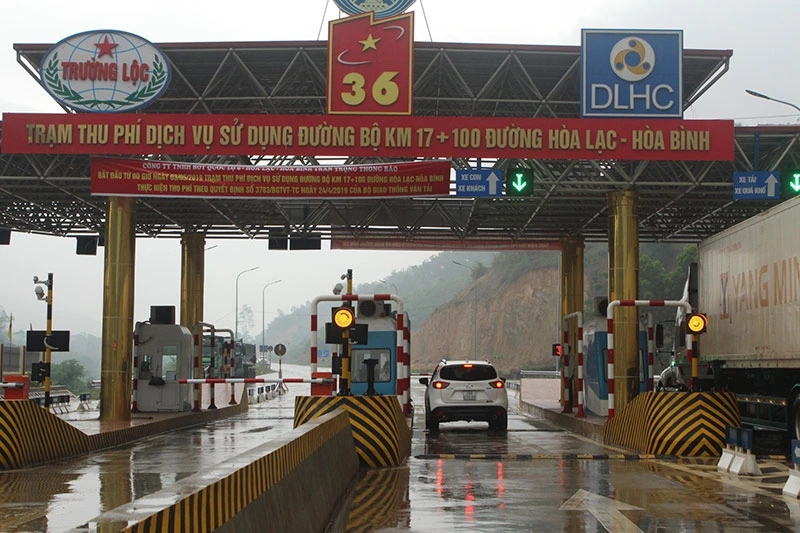 Phê duyệt điều chỉnh chủ trương đầu tư Dự án đầu tư xây dựng đường Hòa Lạc - Hòa Bình và cải tạo, nâng cấp quốc lộ 6 đoạn Xuân Mai - Hòa Bình theo phương thức đối tác công tư.