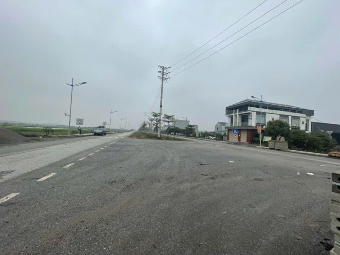 Điểm cuối dự án giao với Vành Đai 5, thuộc xã Tiên Hiệp, Duy Tiên, Hà Nam.