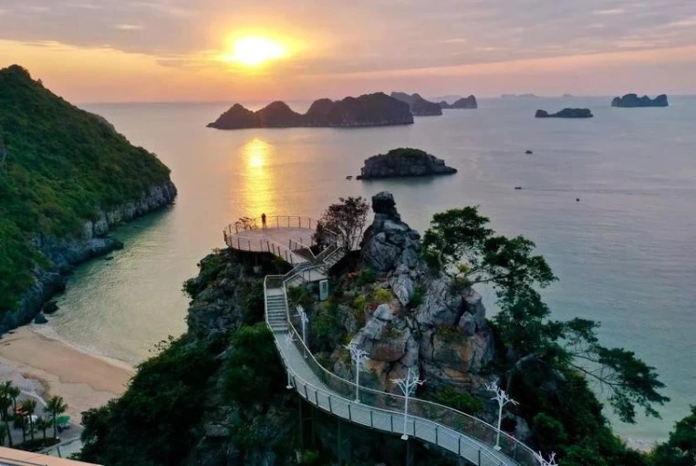Riot Studios recently chose Cat Ba archipelago in the port city of Hai Phong as a key filming location for its latest project.