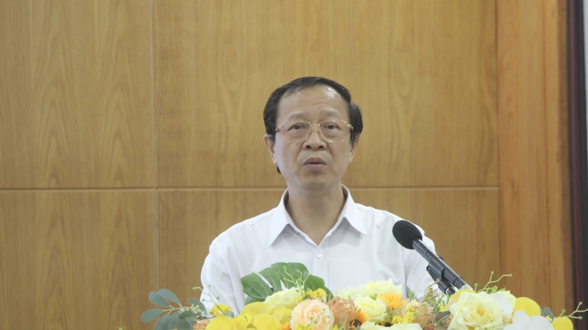 Thứ trưởng Bộ Giáo dục và Đào tạo Phạm Ngọc Thưởng (ảnh: H.P)