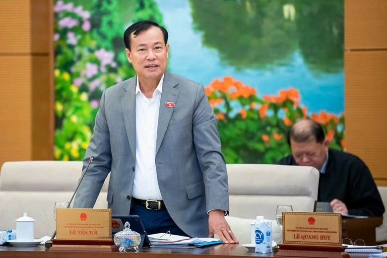 Chủ nhiệm Ủy ban Quốc phòng – An ninh – Đối ngoại Lê Tấn Tới