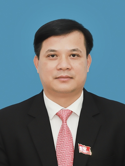 Ông Lò Văn Cương – Phó Chủ tịch UBND tỉnh Điện Biên, sinh năm 1975, quê quán tại xã Chiềng Sơ, huyện Điện Biên Đông, tỉnh Điện Biên