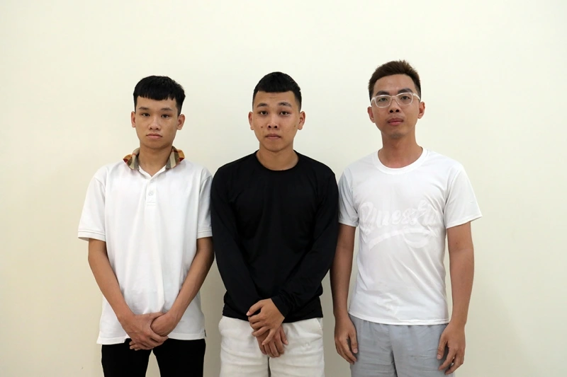 Một nhóm đối tượng lừa đảo tình cảm và đánh giá phim qua mạng bị bắt giữ.