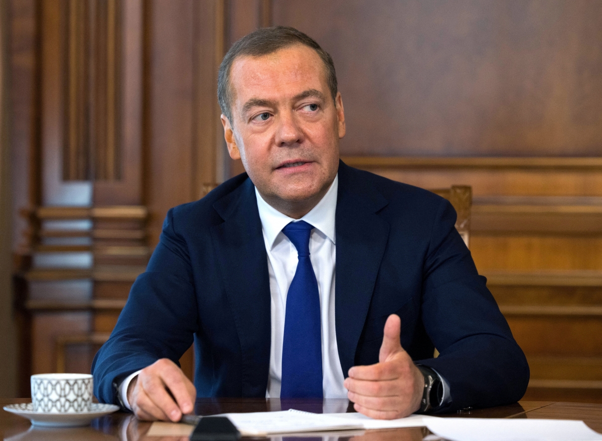 Quân đội Ukraine tấn công một nhà máy lọc dầu ở Belgorod, Nga. Ảnh: Anadolu