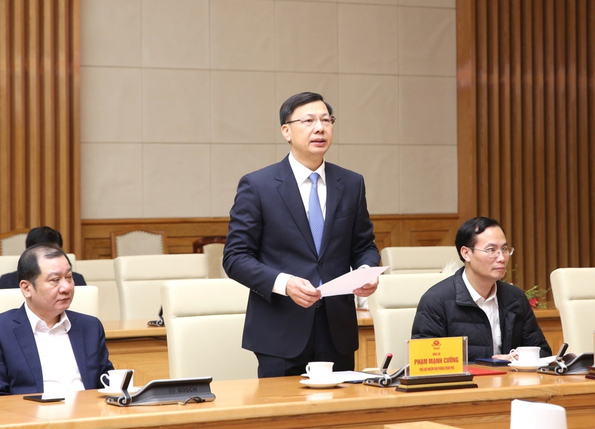 Phó Chủ nhiệm Văn phòng Chính phủ Phạm Mạnh Cường khẳng định sẽ không ngừng phấn đấu, nỗ lực hết mình, cùng tập thể lãnh đạo, công chức Văn phòng Chính phủ đoàn kết một lòng, phát huy trí tuệ, bản lĩnh, tham mưu kịp thời, có hiệu quả cho Chính phủ, Thủ tướng Chính phủ. (Ảnh: VGP/Nguyễn Hoàng)