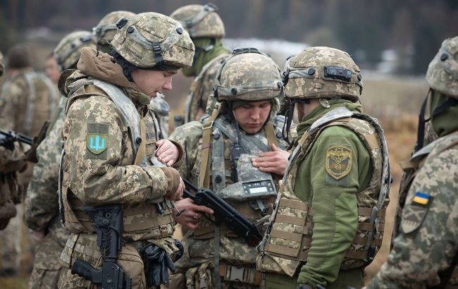Quân đội Ukraine chiến đấu trên tiền tuyến. Ảnh: X