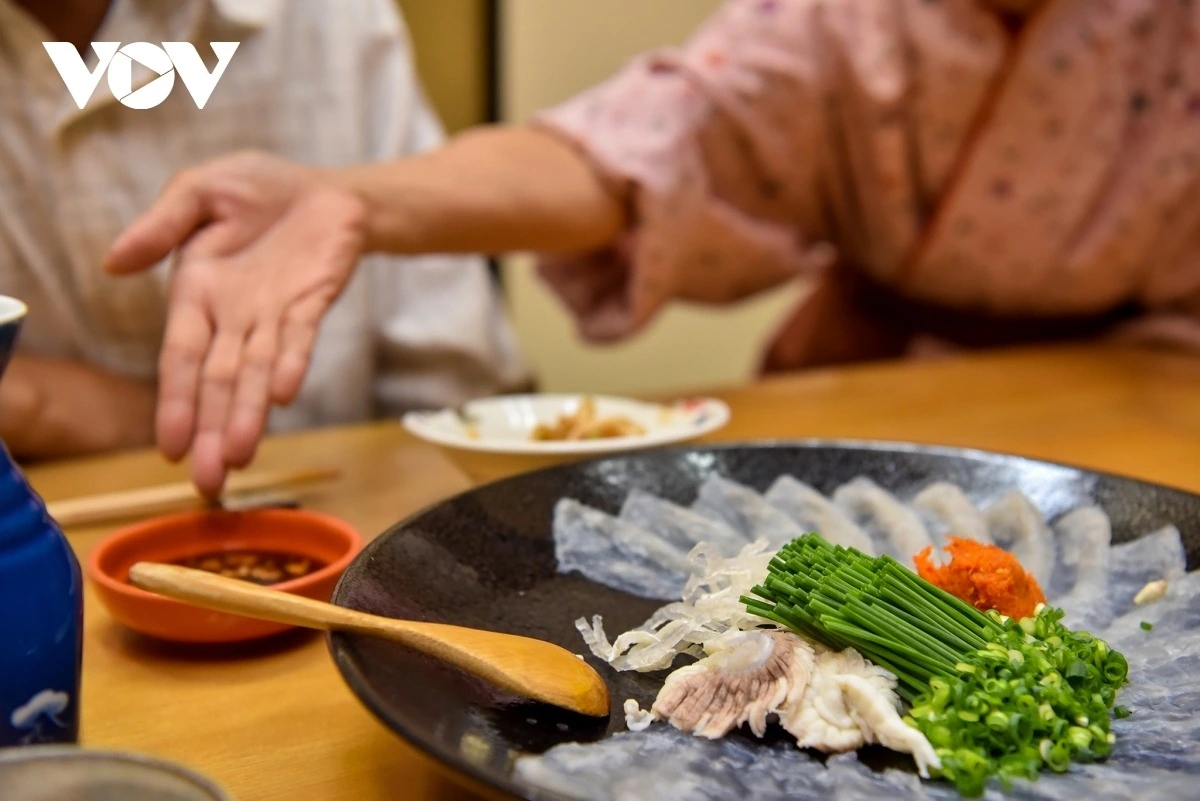 Sashimi cá nóc - đặc sản cao cấp tại Nhật Bản. Ảnh: Hải Nam