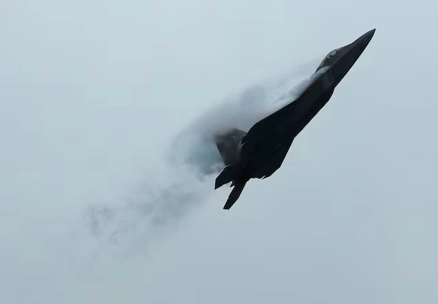 Máy bay F-22 Raptor. Ảnh: Reuters