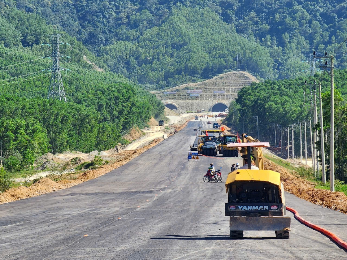 Thi công Dự án cao tốc Quảng Ngãi - Hoài Nhơn