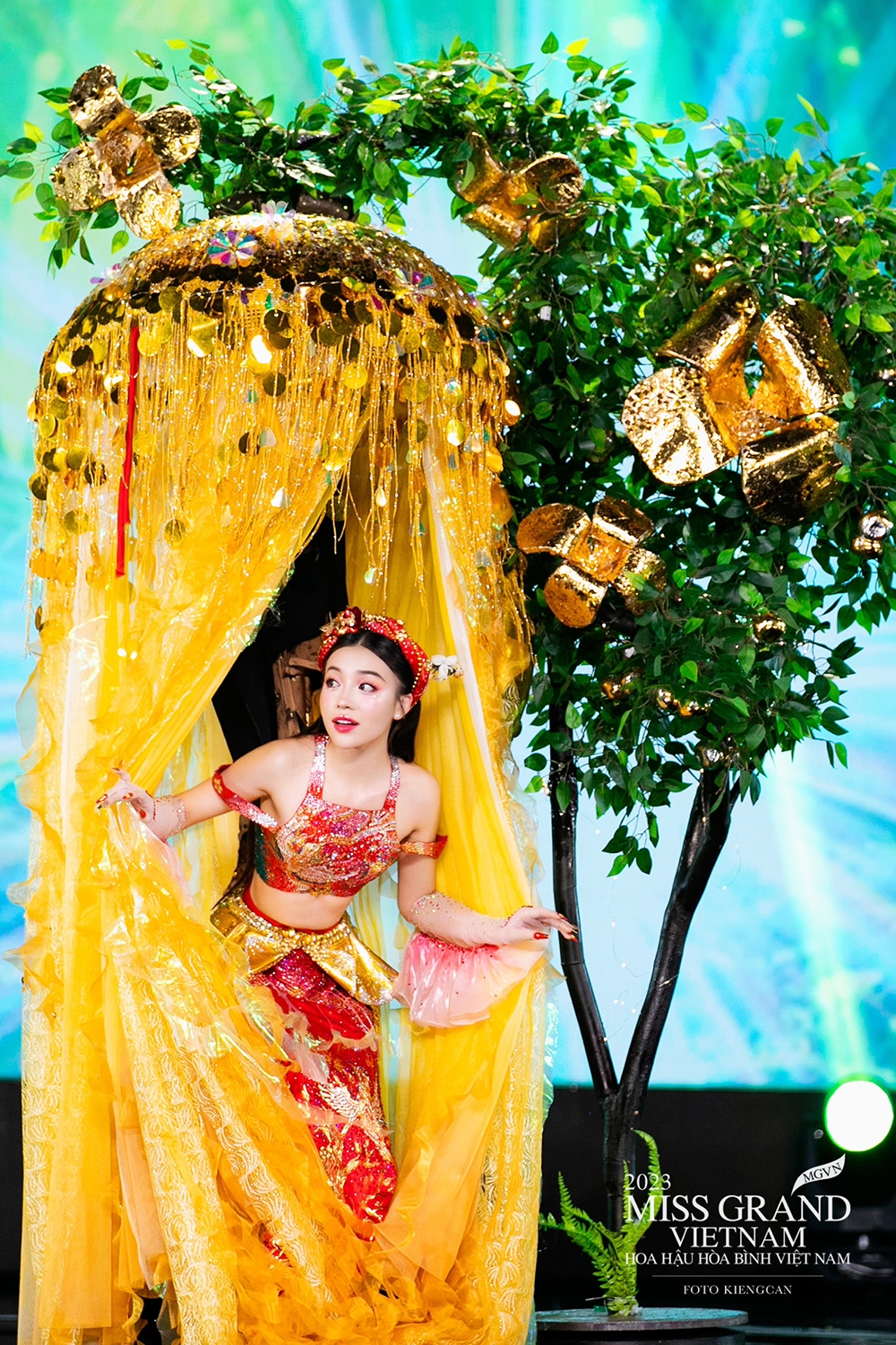 Thùy Vi từng ghi dấu ấn với top 10 Miss Grand Vietnam 2023