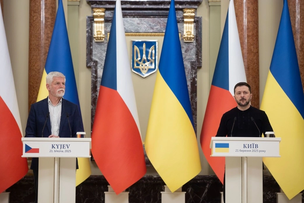 Tổng thống Séc Petr Pavel và Tổng thống Ukraine Zelensky tại cuộc họp báo chung (Ảnh- president.gov.ua)