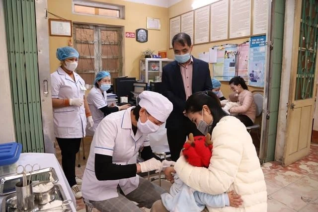 Triển khai tiêm vaccine sởi tại thành phố Cao Bằng (Ảnh: Trung tâm Kiểm soát bệnh tật Cao Bằng)