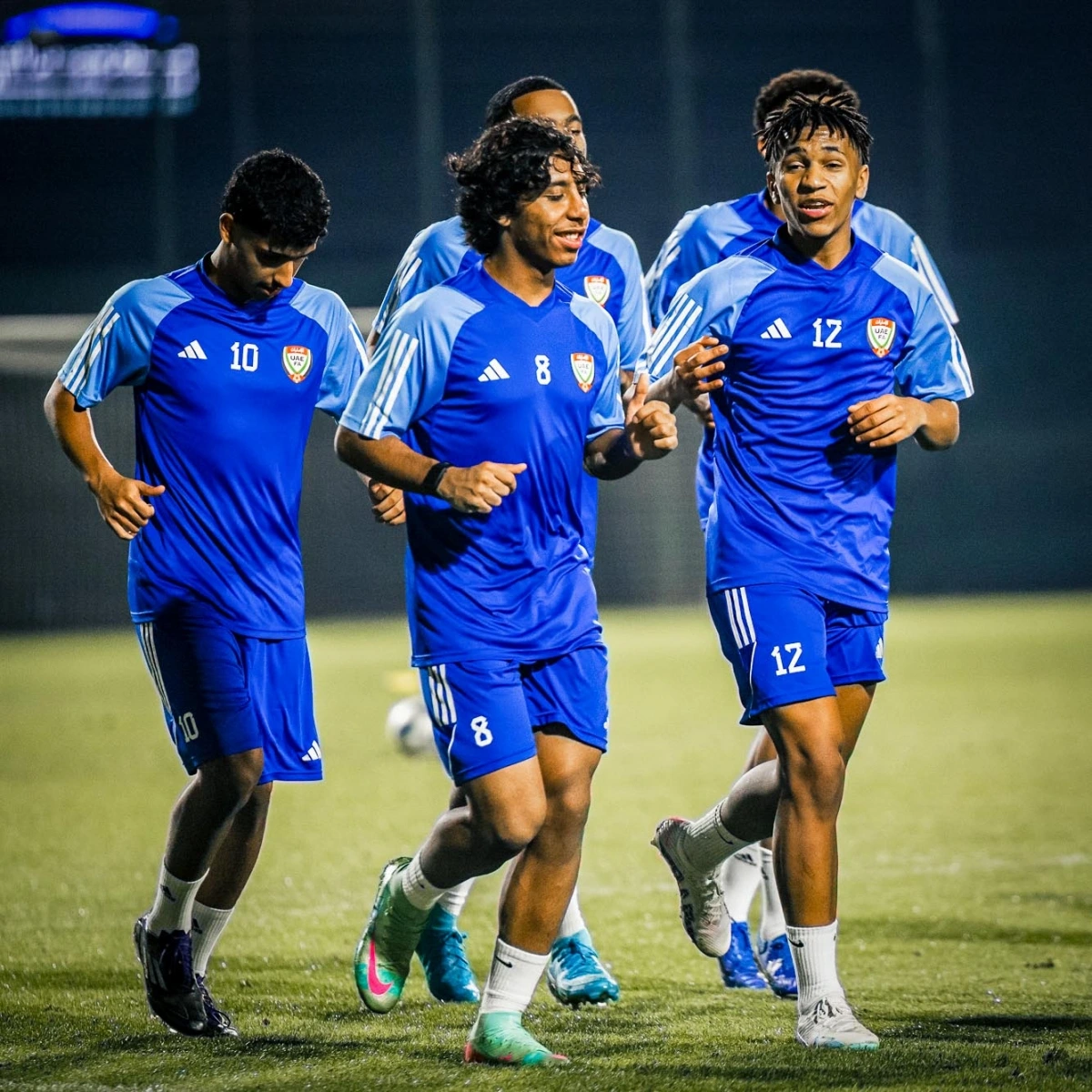 Các cầu thủ U17 UAE tập luyện chuẩn bị cho VCK U17 châu Á 2025. (Ảnh: UAEFA). 