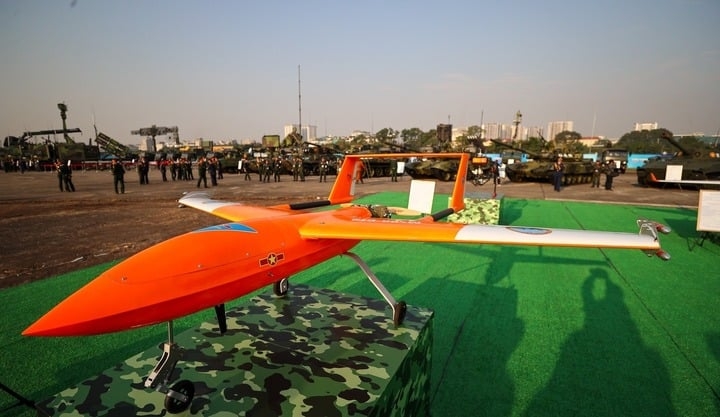 Mẫu UAV trưng bày tại Triển lãm quốc phòng quốc tế Việt Nam 2024. Ảnh: Phạm Hải