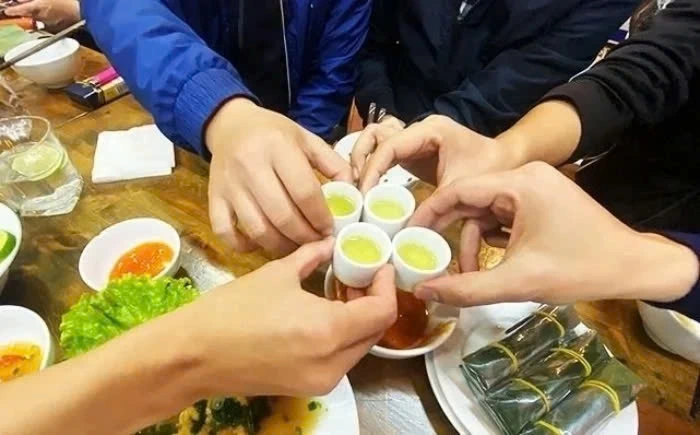 Một đơn vị cồn tương đương 10g ethanol nguyên chất. (Ảnh minh họa)