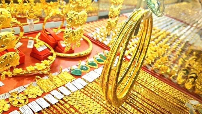Vàng là tài sản tích luỹ có giá trị và dễ thanh khoản nên người Việt luôn muốn mua vàng dù giá cao