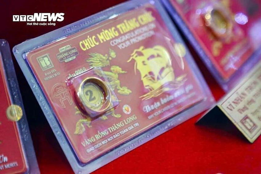 Vàng nhẫn hiện đắt hơn vàng miếng - Ảnh: Minh Đức