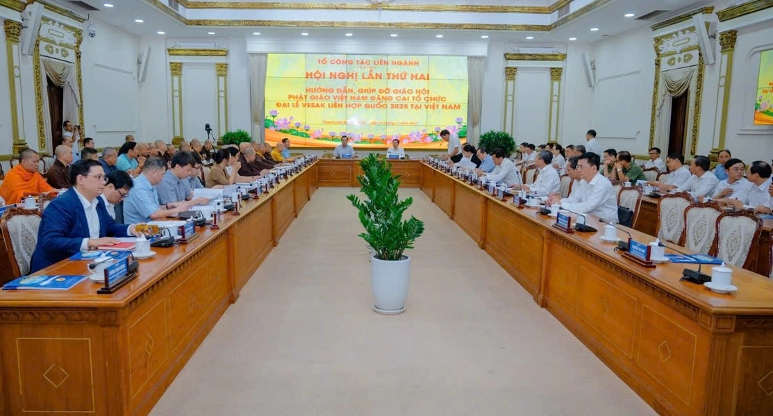 Quang cảnh hội nghị chiều 24/3