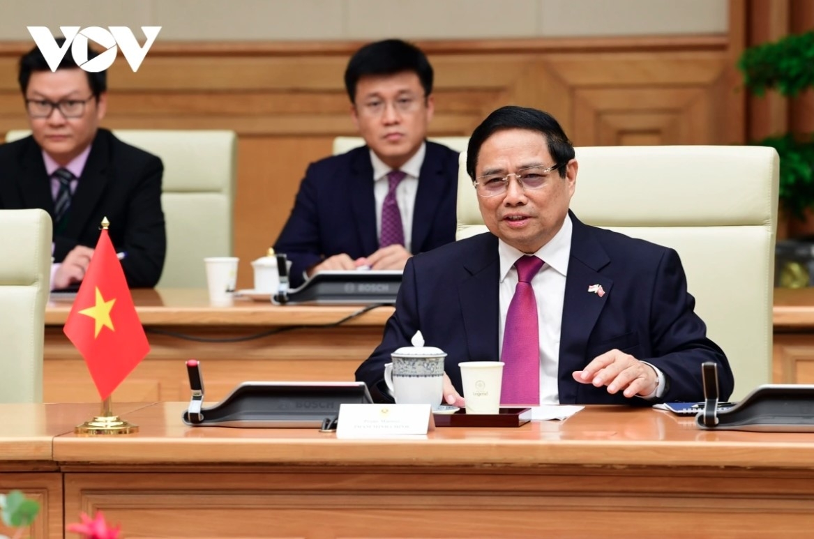 The Vietnamese Government leader welcomes Prime Minister of the Republic of Singapore Lawrence Wong and his high-ranking delegation to Vietnam for an official visit.