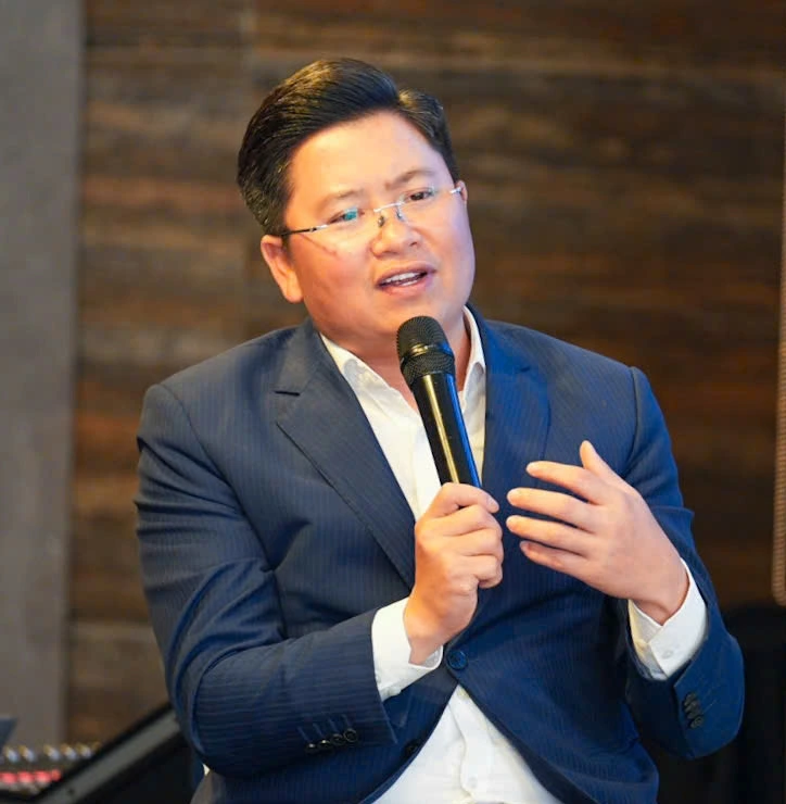 Ông Nguyễn Kim Hùng