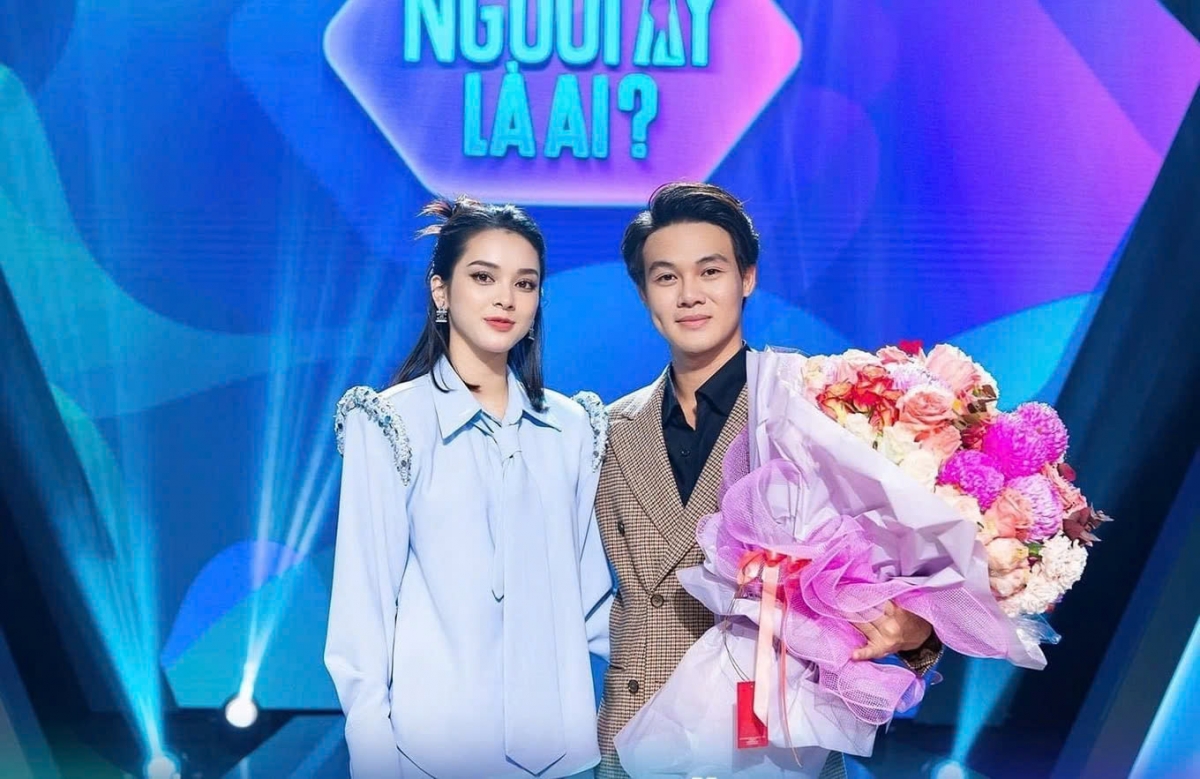 Quỳnh Lương và Tiến Phát quen nhau qua chương trình "Người ấy là ai", phát sóng tháng 6/2023. Kể từ đó, hai người thường xuyên chia sẻ khoảnh khắc thân mật bên nhau. Tiến Phát sinh năm 1997 tại Trà Vinh, kém Quỳnh Lương 2 tuổi. Anh đang hoạt động trong lĩnh vực kinh doanh. Cả hai từng trải qua một lần thất bại hôn nhân, có con riêng.