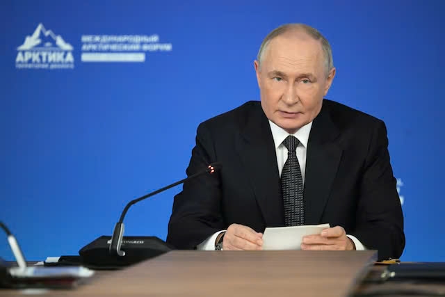 Tổng thống Nga Vladimir Putin tham dự Diễn đàn quốc tế Bắc Cực tại Murmansk, Nga ngày 27/3. Ảnh: Reuters