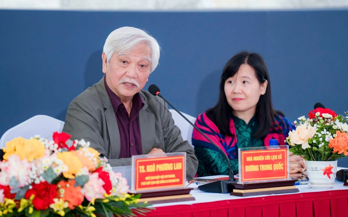 Nhà sử học Dương Trung Quốc